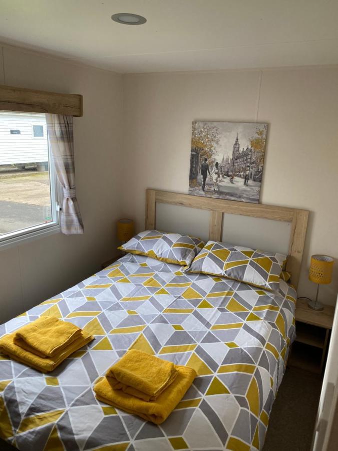 Haggerston Castle 6 Berth Caravan - Riverside 37 Cheswick  外观 照片