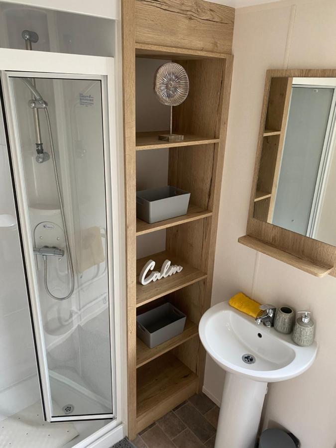 Haggerston Castle 6 Berth Caravan - Riverside 37 Cheswick  外观 照片